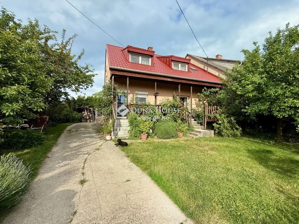 Eladó ház, Balatonfüred