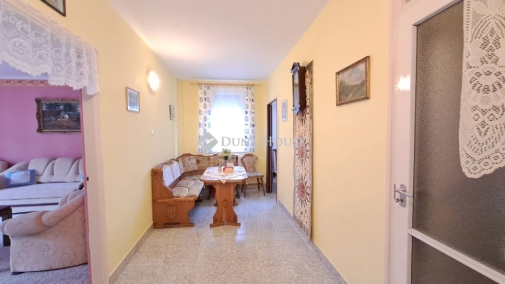 For sale panel flat, Balatonfüred