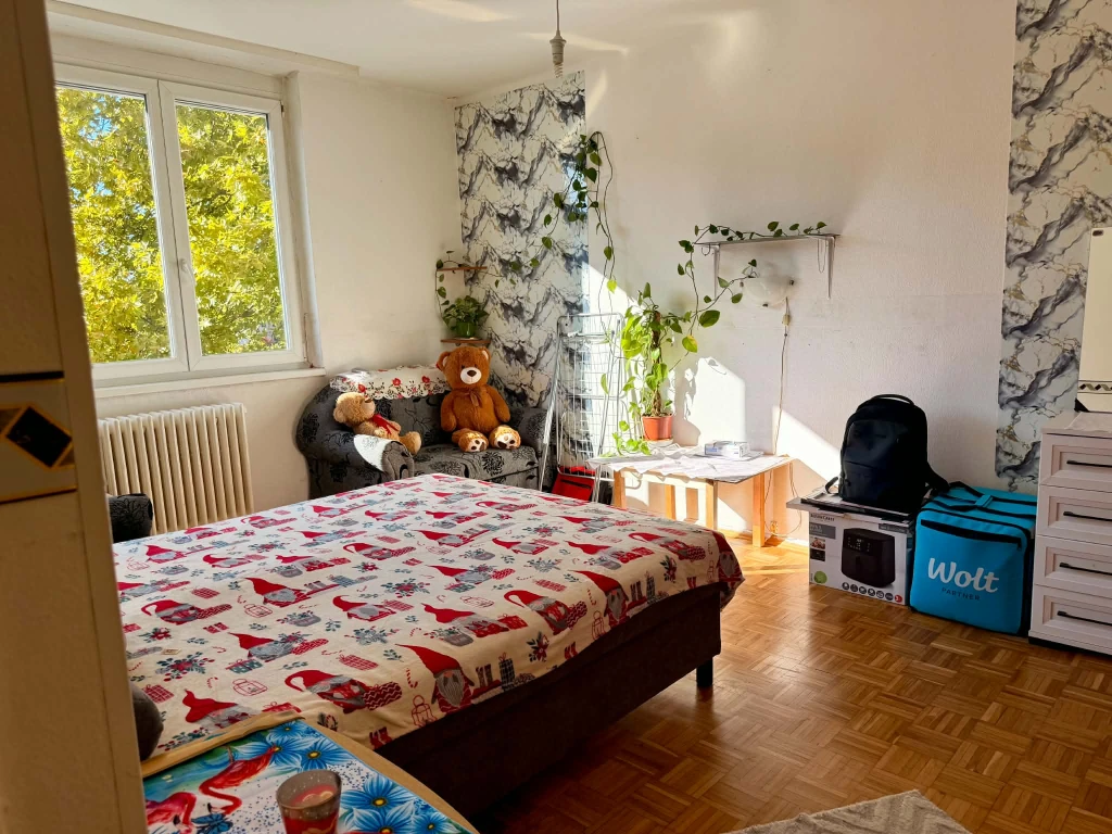 🔑 KIADÓ 2 SZOBÁS TÉGLALAKÁS – TATABÁNYA, BÉLA KIRÁLY KÖRTÉREN