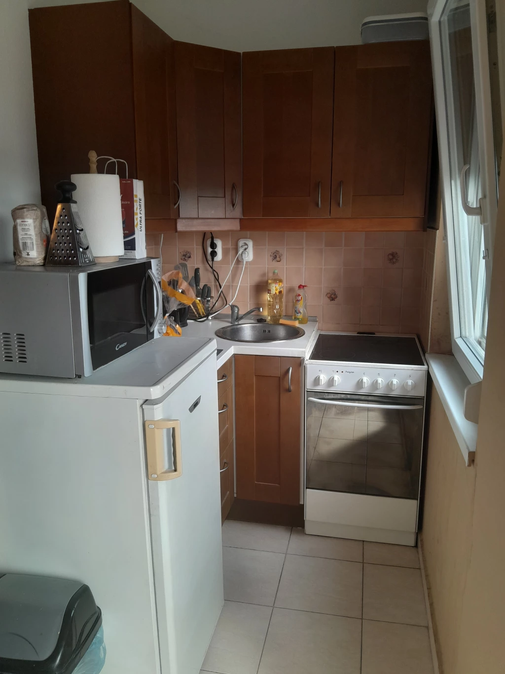 Zöldövezeti, kellemes érzetet árasztó garzonlakás remek elhelyezkedéssel Budapest XV. kerület.