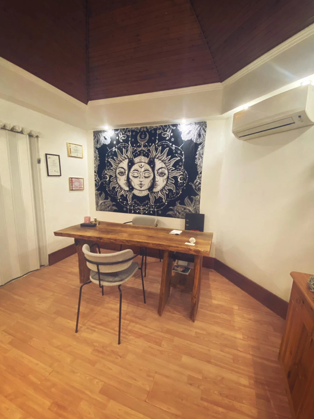 For sale store, Tatabánya