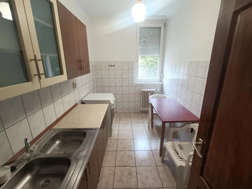 c3-1-name c2-19-name, Tatabánya