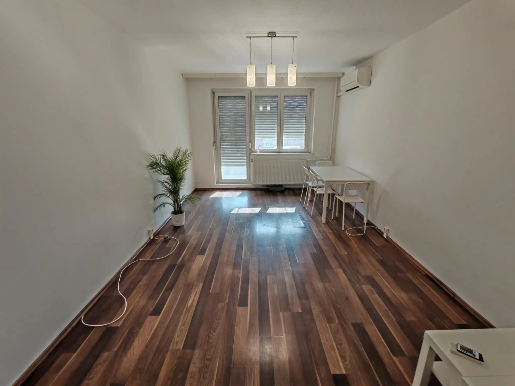 c3-1-name c2-20-name, Tatabánya