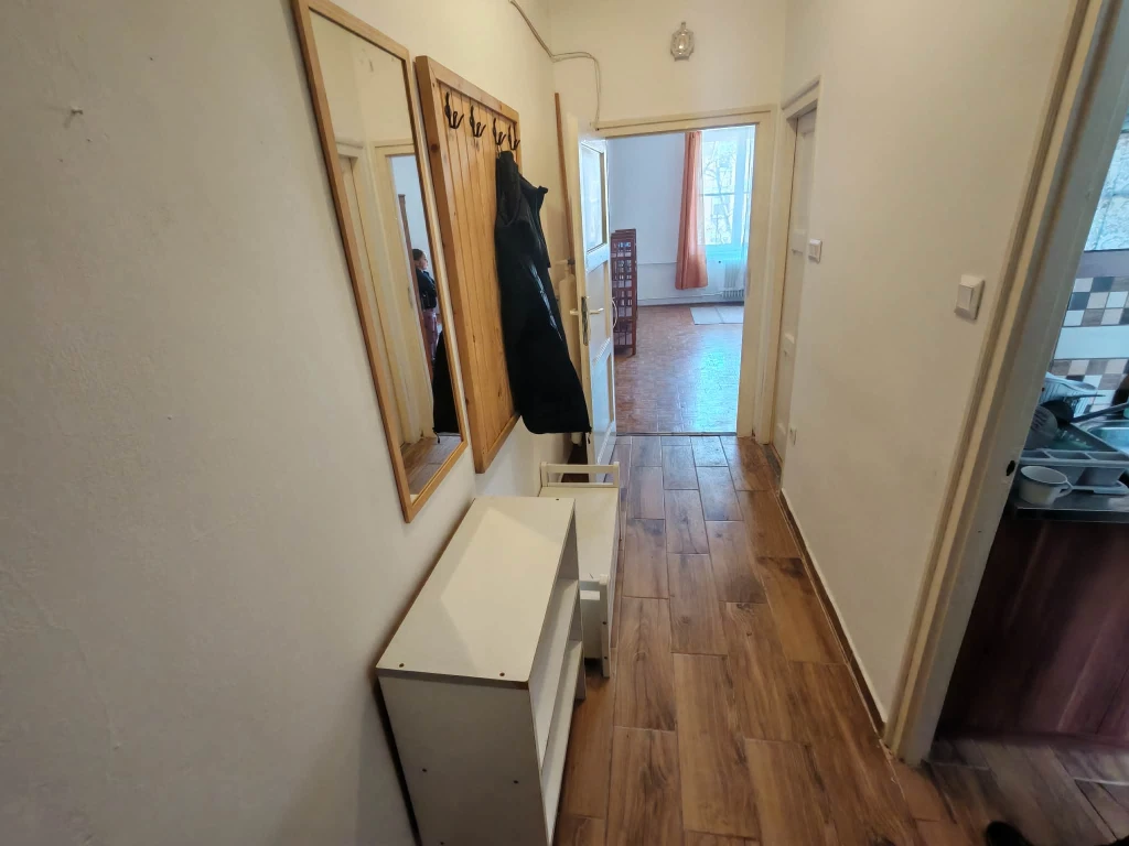 For rent brick flat, Tatabánya