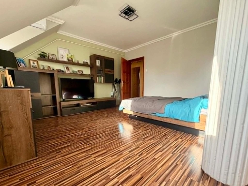  LUXUS ÉRZÉS A VÁROS FELETT – 89 m²-ES ÁLOMOTTHON TATABÁNYA SZÍVÉBEN! 