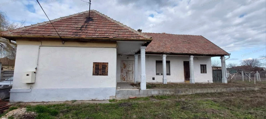 For sale house, Nagykáta, Központ