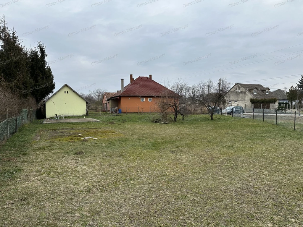 For sale building plot, Buzsák