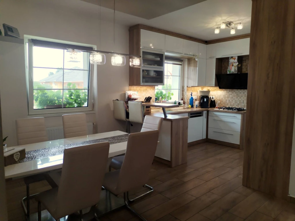 Eladó családi ház, Balatonszentgyörgy