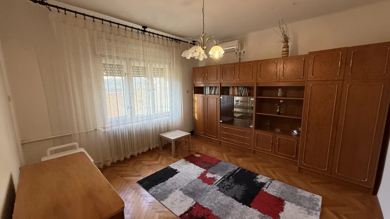 Eladó ikerház, Debrecen