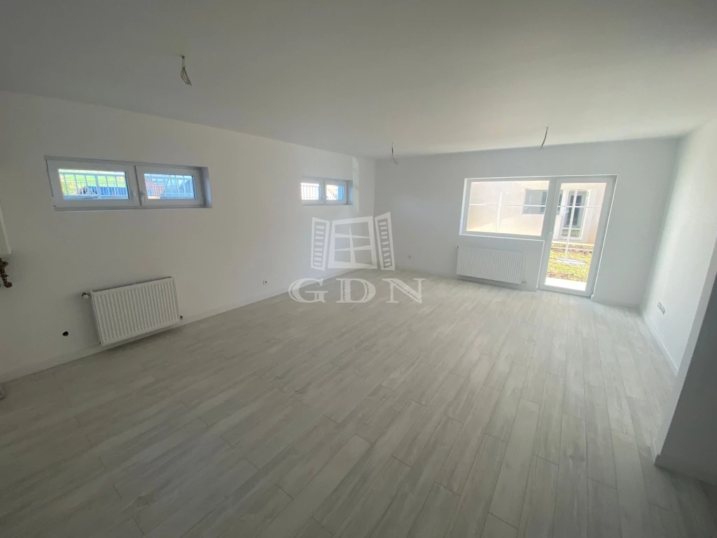 Eladó téglalakás, Kolozsvár, Apahida, Apartament cu 3 camere, Apahida