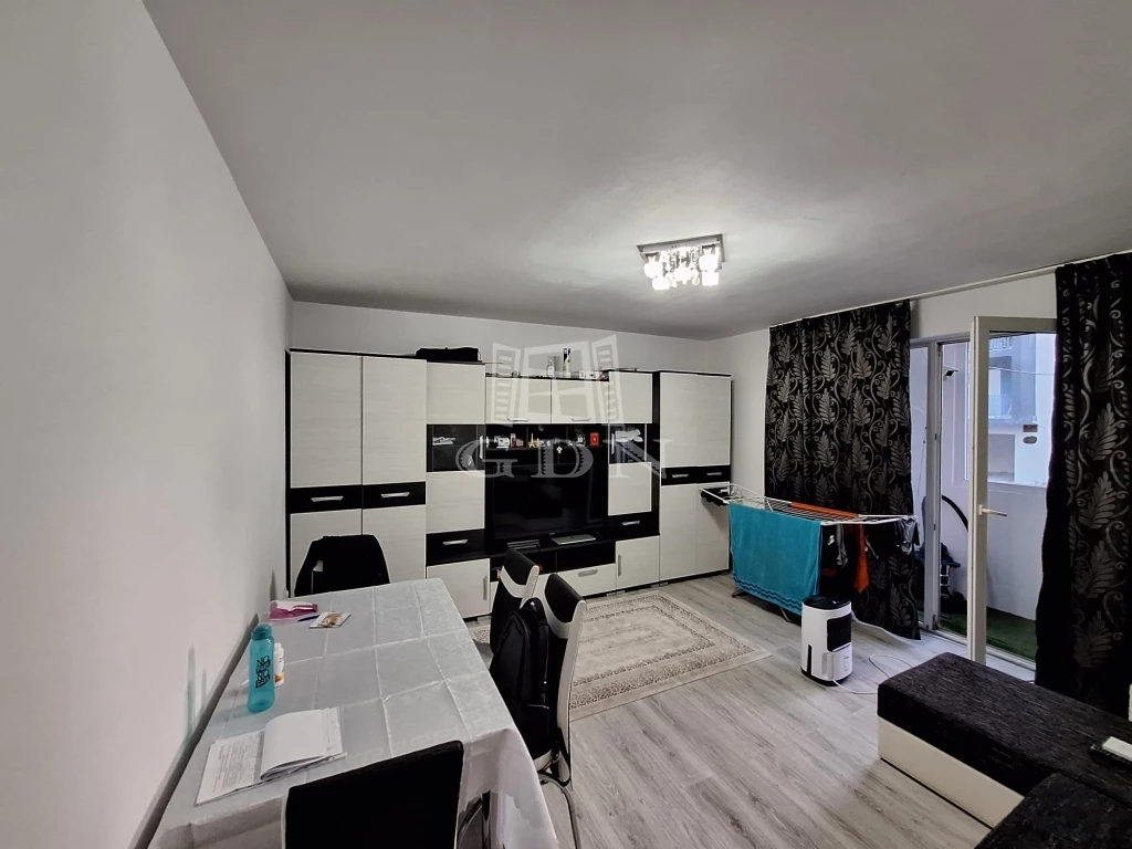 For sale brick flat, Kolozsvár, Florești, Apartament cu 2 camere, Florești