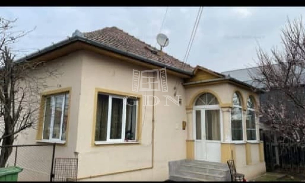 Eladó családi ház, Kolozsvár, Central, Casă de vânzare, 80 mp.