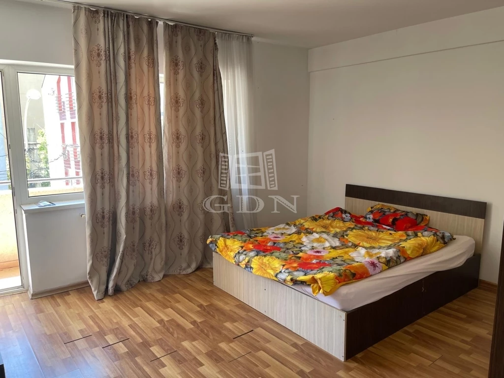 For rent brick flat, Kolozsvár, Mărăști, Înch. apart. cu 3 cam., Mărăști