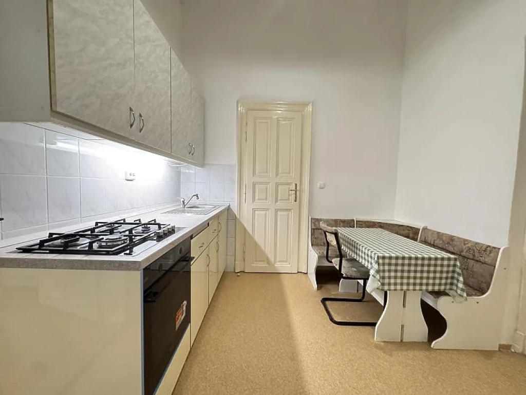 Kiadó iroda, irodaház, Budapest VI. kerület, Nagykörúton kívüli terület