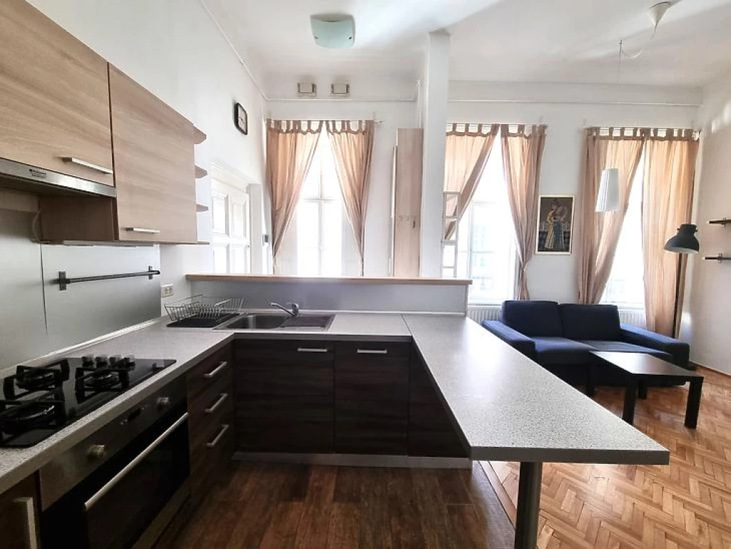 For rent brick flat, Budapest V. kerület, Belváros