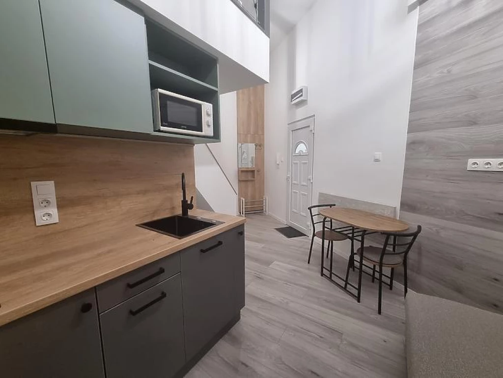Kiadó téglalakás, Budapest VIII. kerület, Csarnok negyed