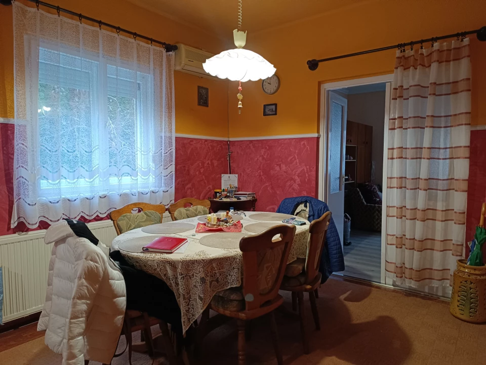 For sale semi-detached house, Debrecen