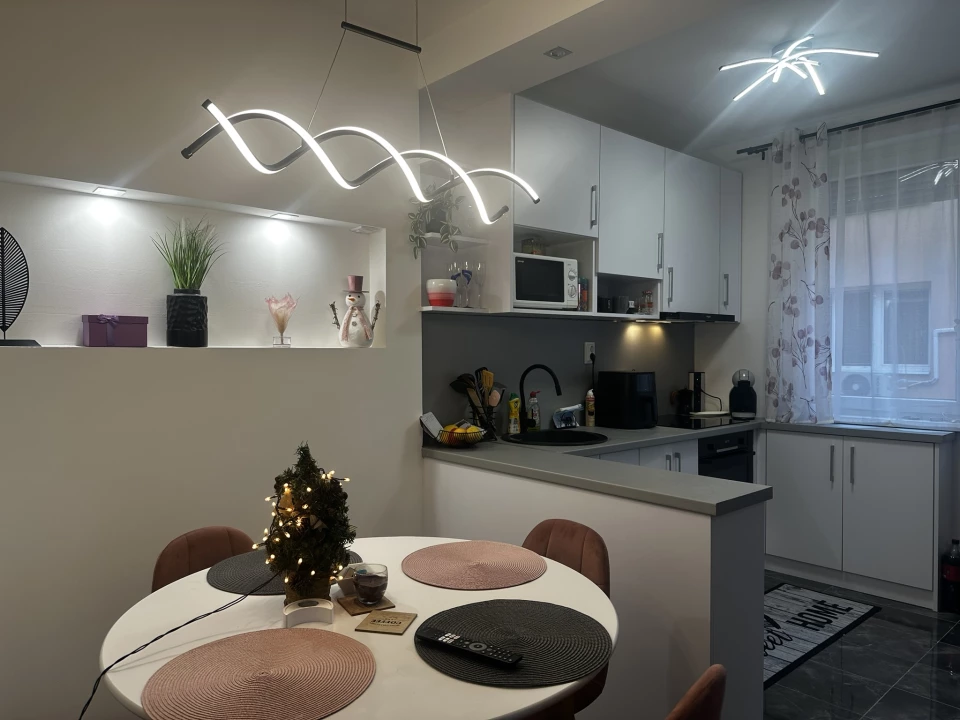 Eladó panellakás, Debrecen