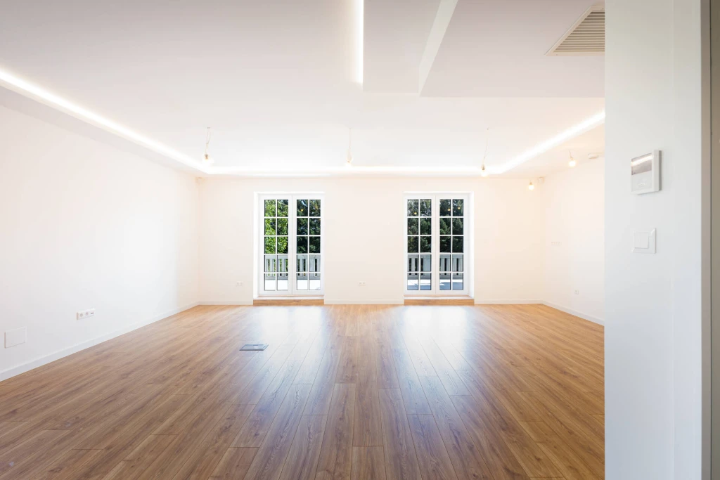 ELEGÁNS VILLAHANGULAT ÉS MODERN LUXUS