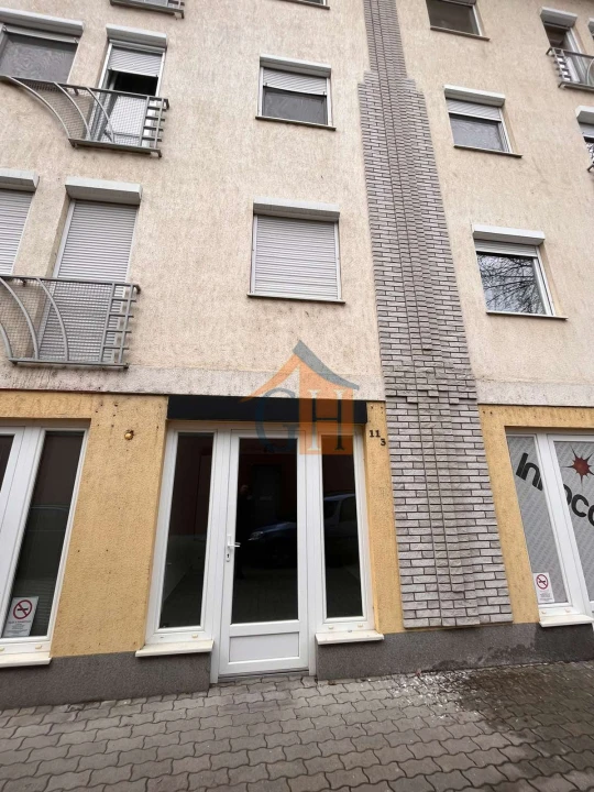 c3-1-name c2-69-name, Gyula