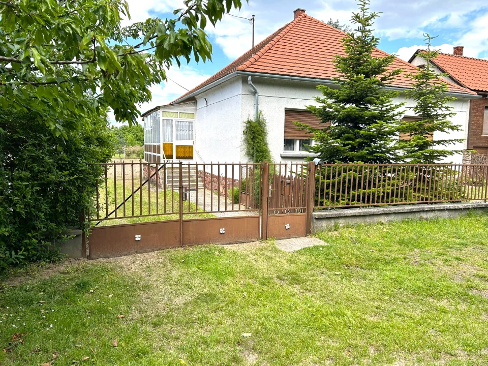 Eladó családi ház, Badacsonytördemic, Debreczenyi Gyula utca 14