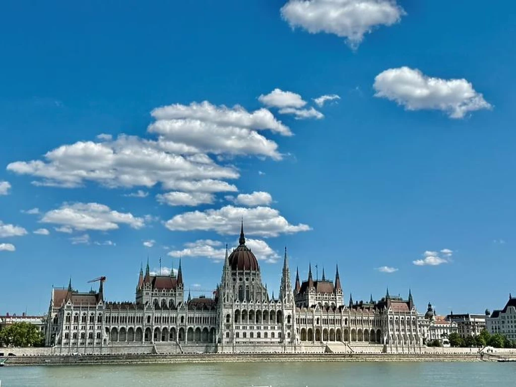 Eladó téglalakás, Budapest II. kerület, Víziváros II. ker