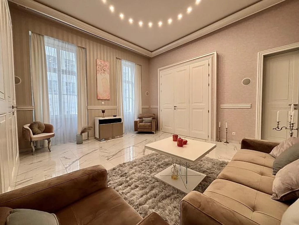 For sale brick flat, Budapest I. kerület, Víziváros I. ker.