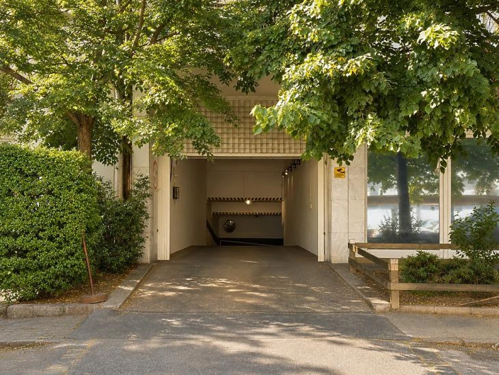 Eladó teremgarázs, Budapest II. kerület, Víziváros II. ker