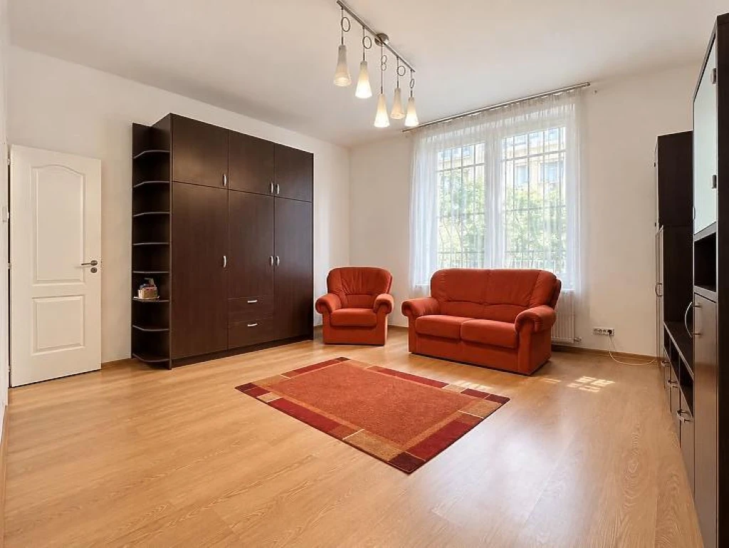 Eladó téglalakás, Budapest II. kerület, Újlak II. ker.