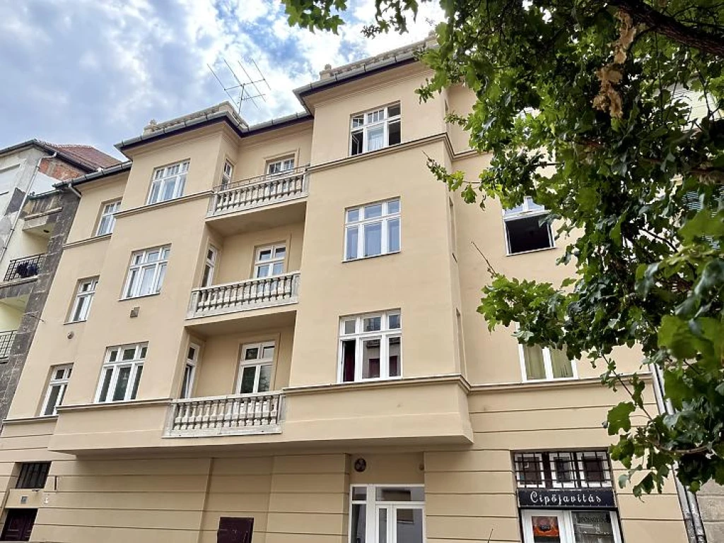 c3-1-name c2-19-name, Budapest II. kerület, Víziváros II. ker