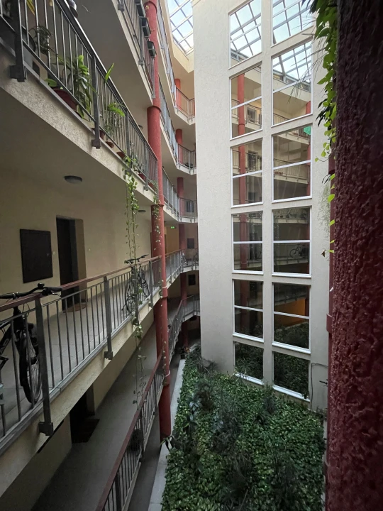 Eladó társasházi lakás, Budapest XI. kerület, Szerémi út