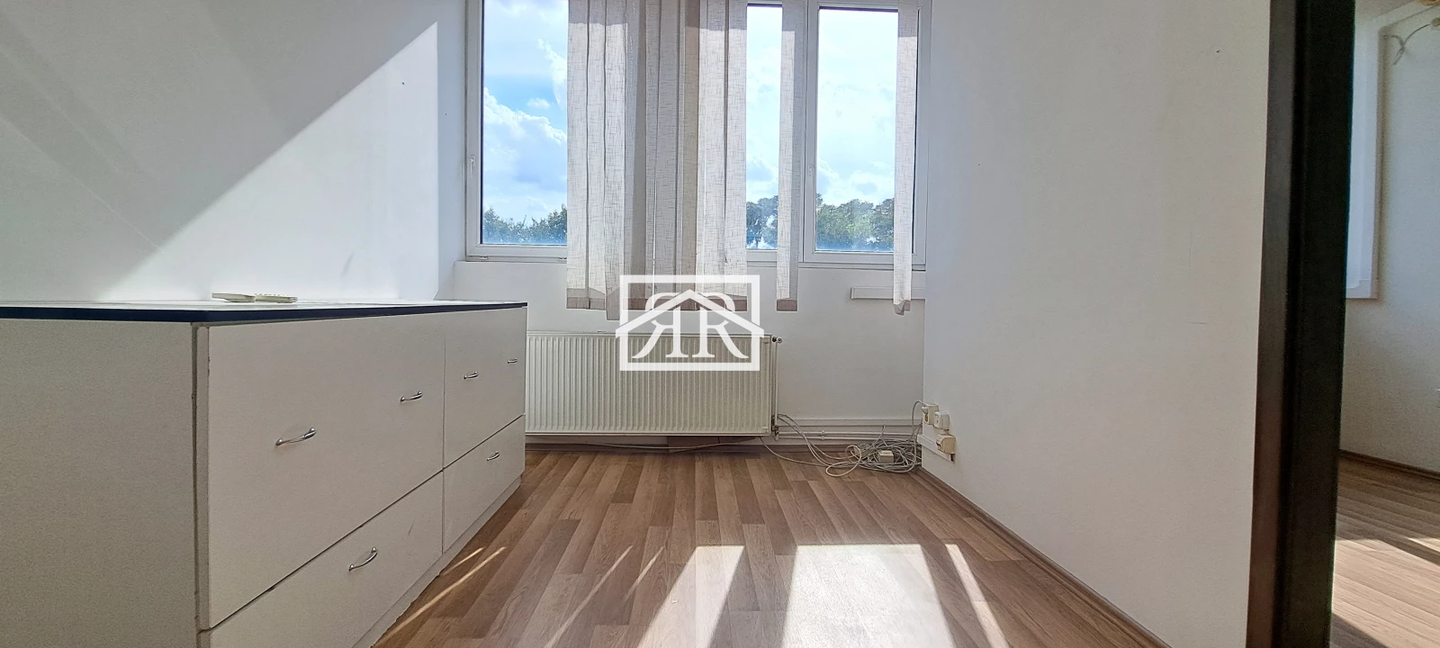 For rent immediate office, Szeged