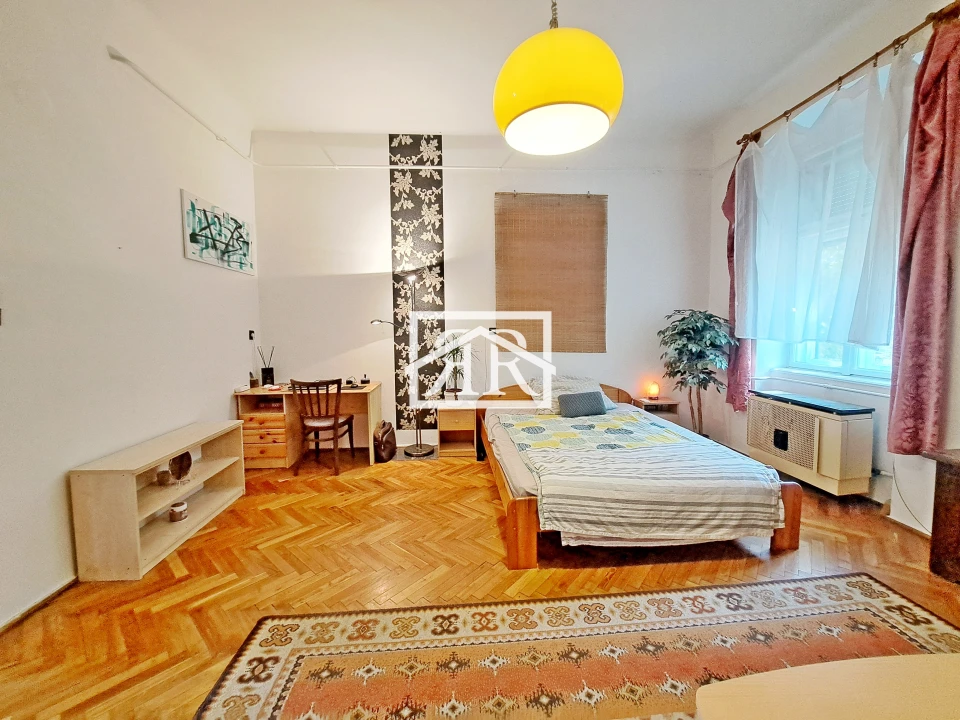 c3-1-name c2-19-name, Szeged