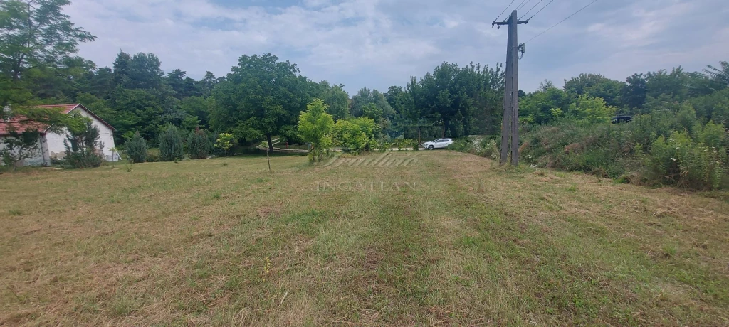 For sale building plot, Bőny