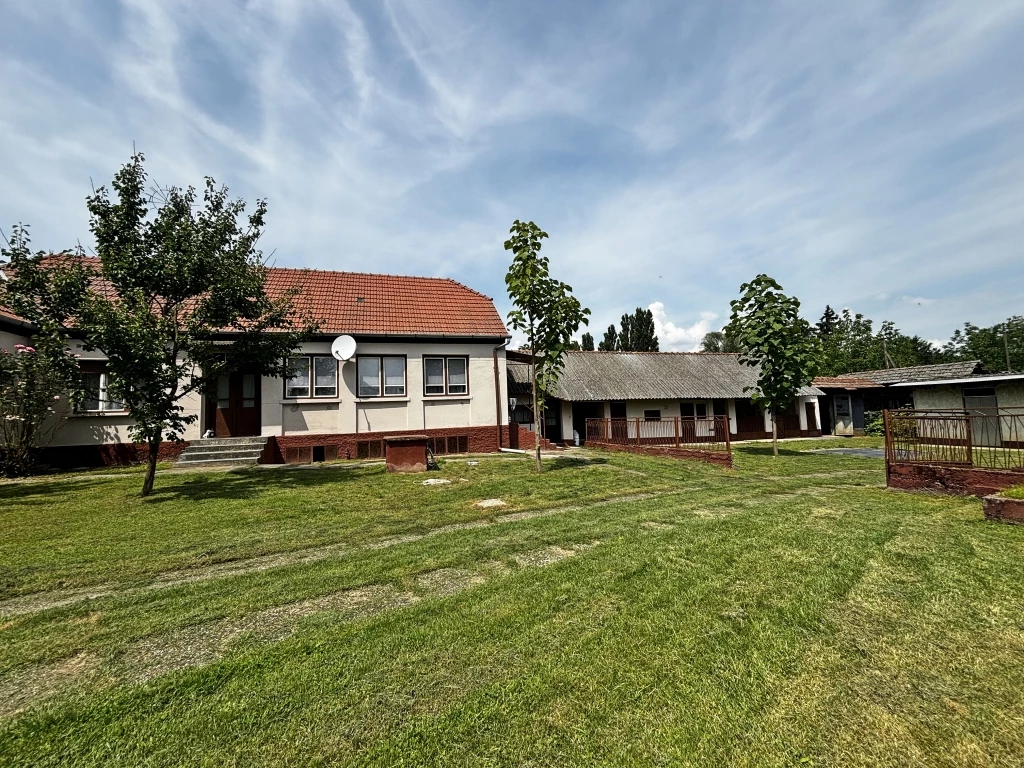 For sale house, Tótszerdahely