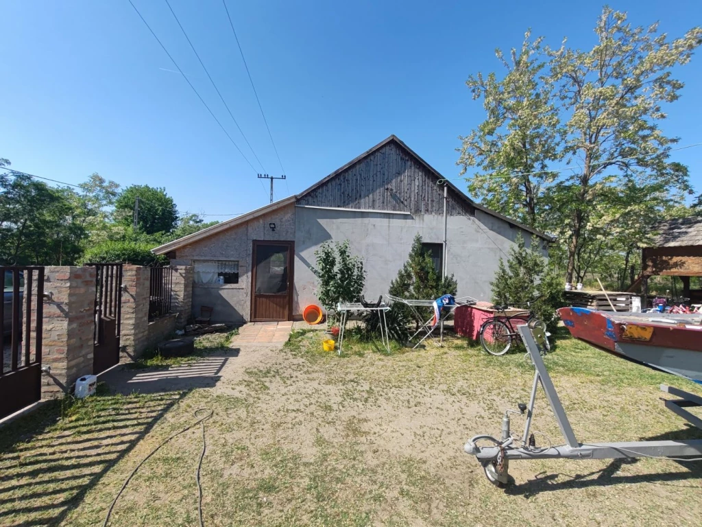 For sale house, Csongrád, Öregszőlő