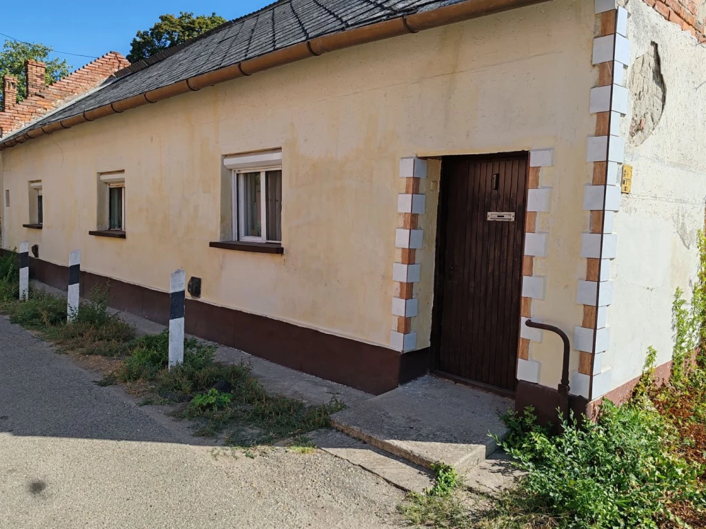 For sale house, Csongrád, Központ