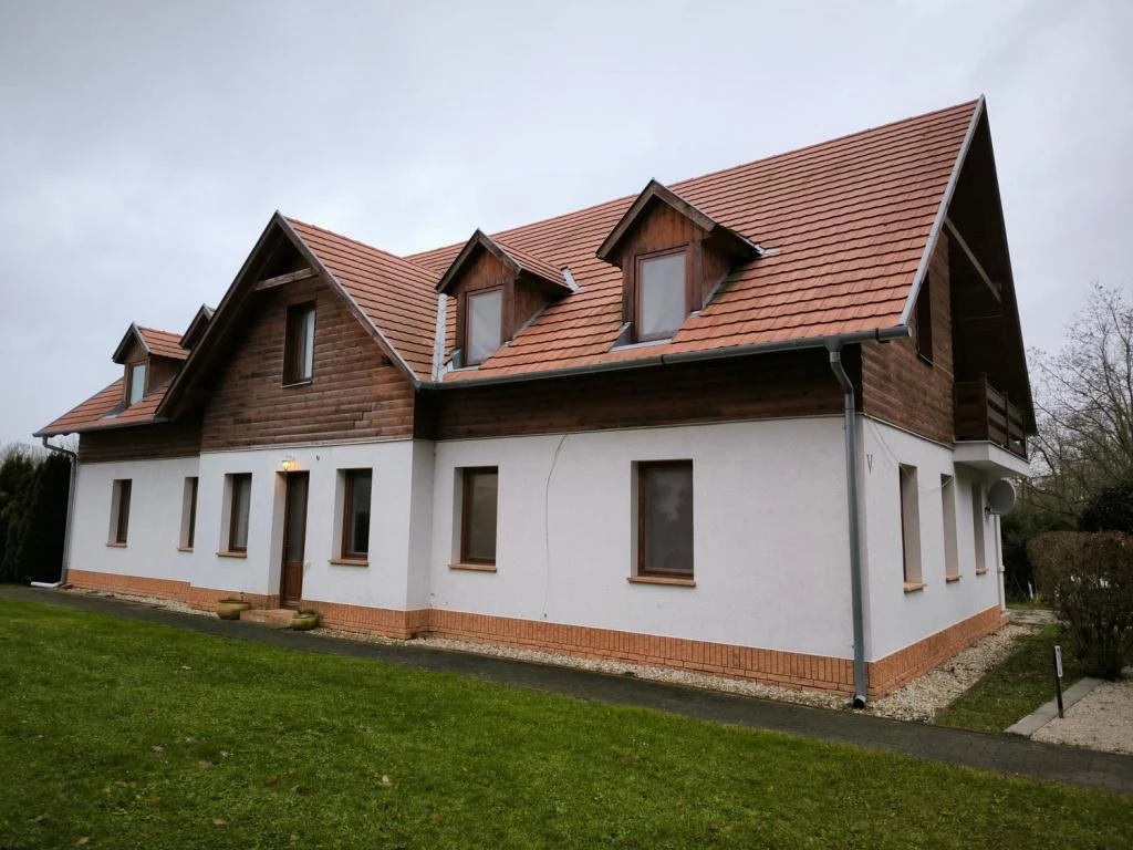 For sale brick flat, Zalacsány