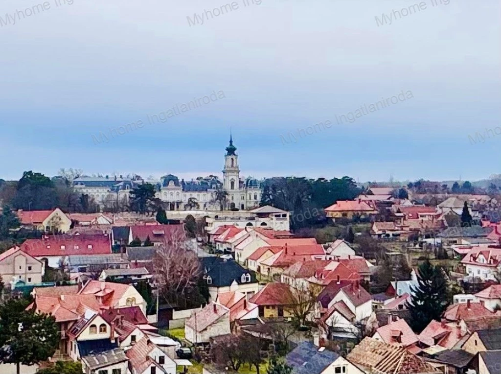 For sale brick flat, Keszthely, Belváros