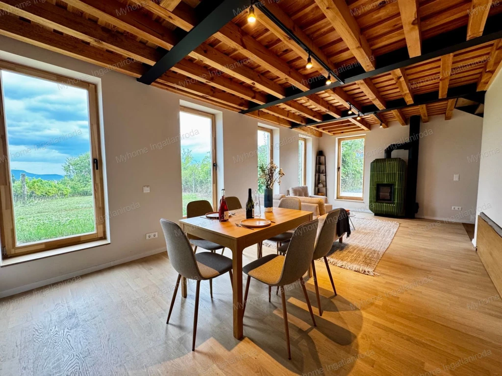 Azonnal költözhető, prémium újépítésű ház Lesencefalun - Balaton 10 perc, teljes berendezéssel