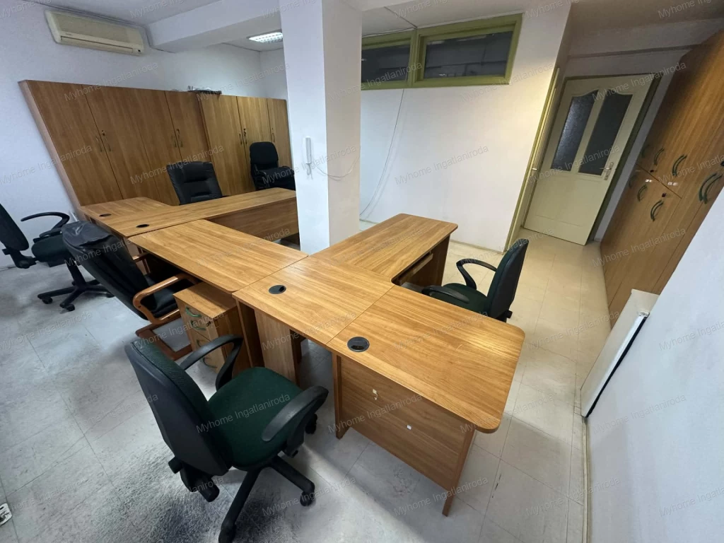 Kiadó iroda Zalaegerszeg frekventált részén, a Zrínyi úton