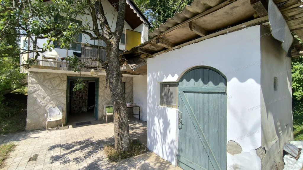 Szentgyörgyvári hegyen provence hangulatú nyaraló eladó