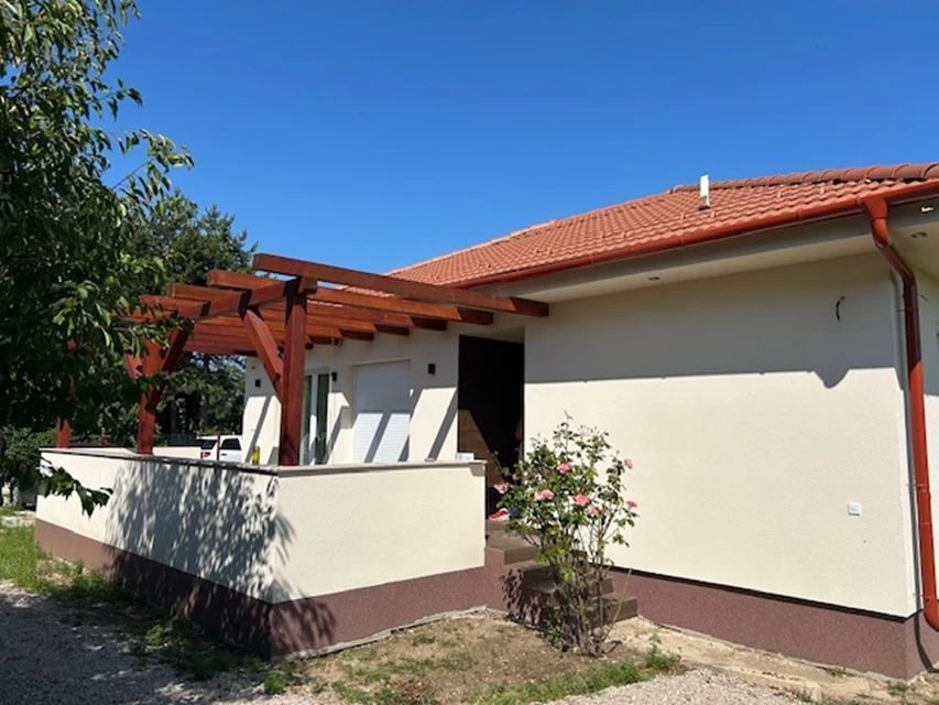 Eladó családi ház, Székesfehérvár