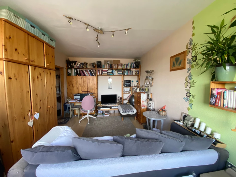 Eladó panellakás, Székesfehérvár