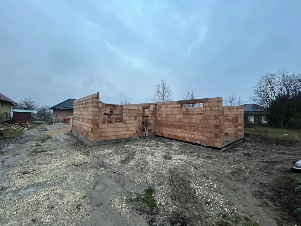 For sale house, Sárkeresztes