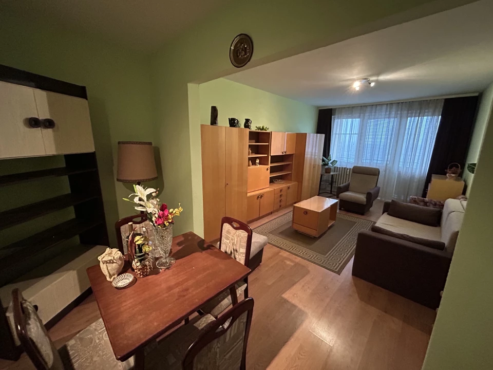 c3-1-name c2-20-name, Székesfehérvár