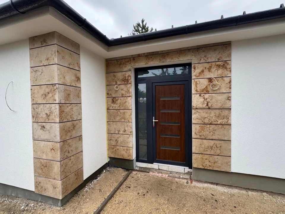 Eladó családi ház, Lovasberény