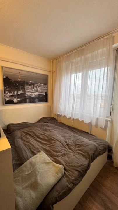 Eladó panellakás, Székesfehérvár