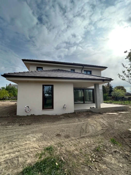 Eladó családi ház, Székesfehérvár