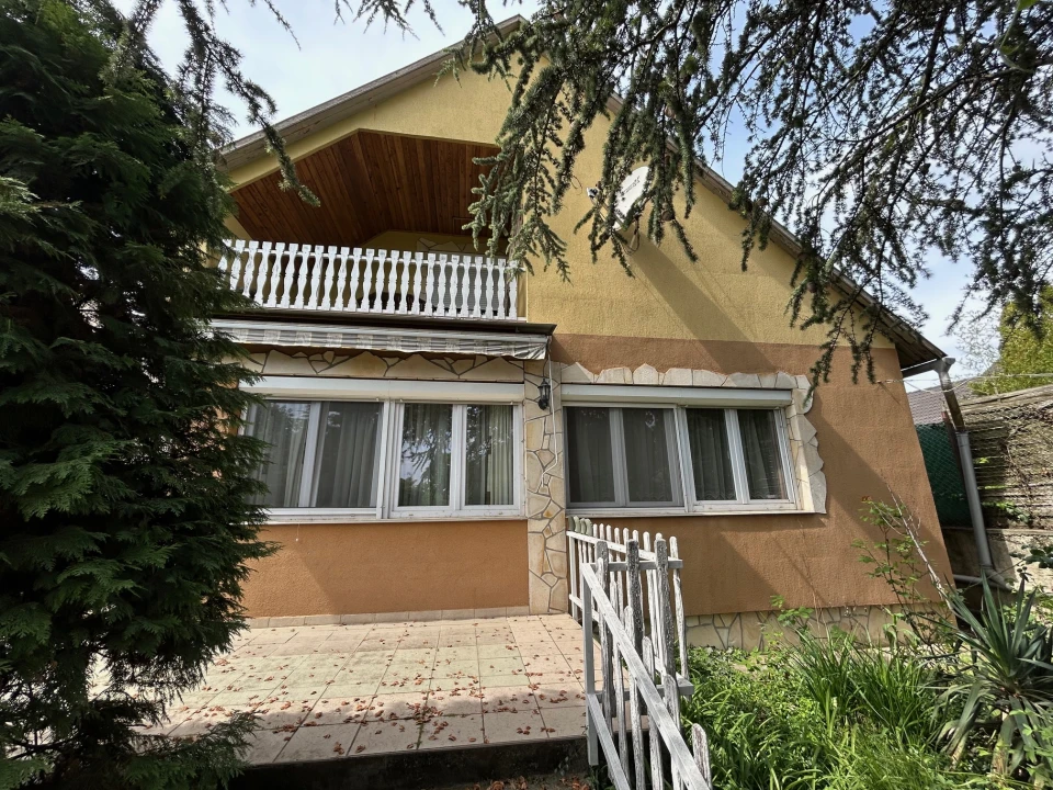 Eladó családi ház, Székesfehérvár